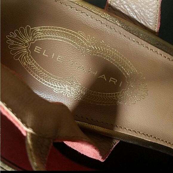 Elie Tahari Wedge Sandals - Picture 8 of 8